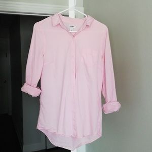 Old Navy Small pink cotton button down